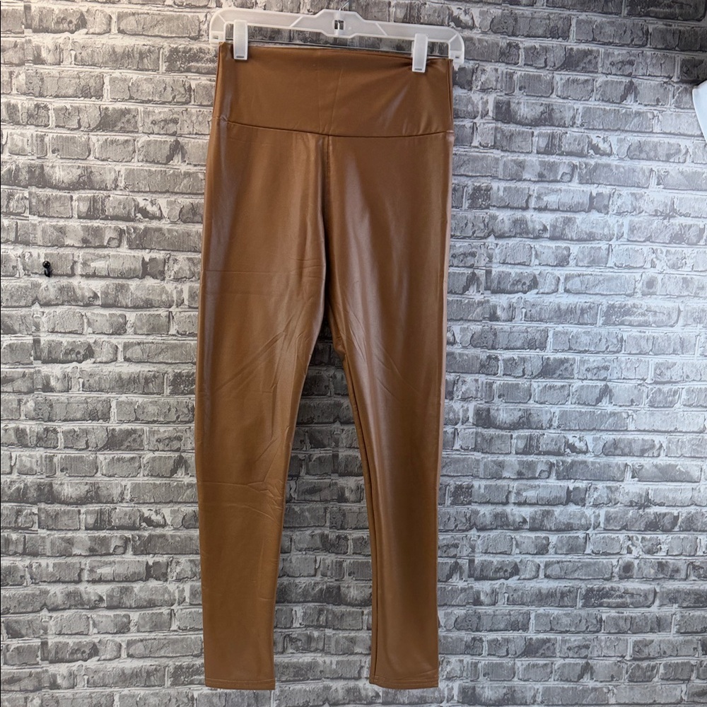 NWT‎ TAGOO Brown Faux Leather Leggings